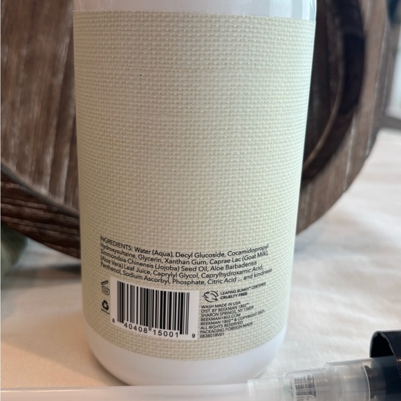 Beekman 1802 Goat Milk Hand & Body Wash • Fragrance Free • 24 oz - Picture 3 of 4
